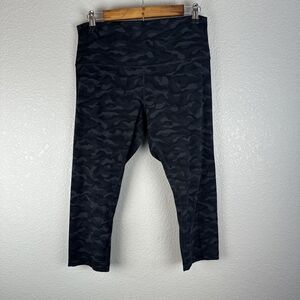Lululemon Align Crop 21" Sequoia Camo Print Deep Coal Black Size 12
